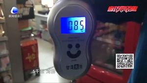 記者調(diào)查：袋裝大米短斤少兩是普遍現(xiàn)象嗎？